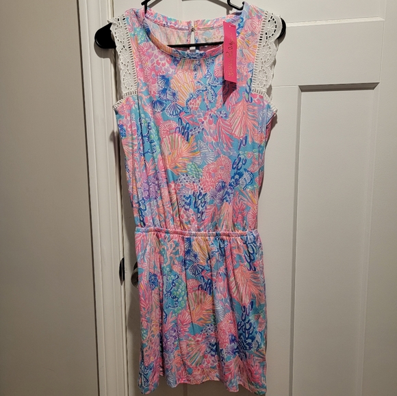 Lilly pulitzer XS romper - Picture 4 of 4